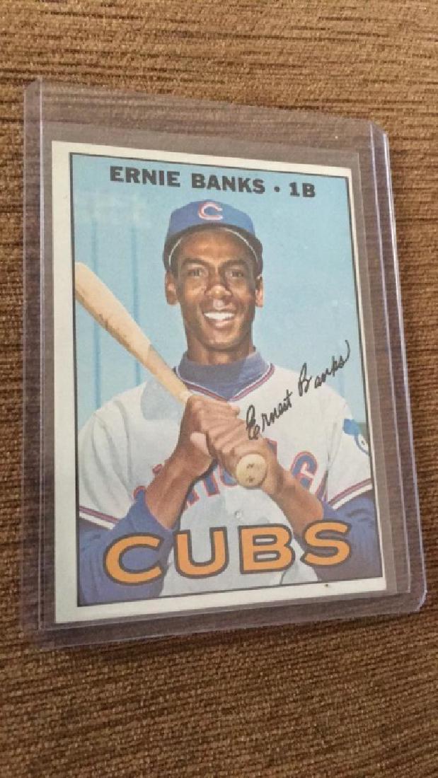 Ernie Banks 1967 Topps in nice shape (1 of 2)