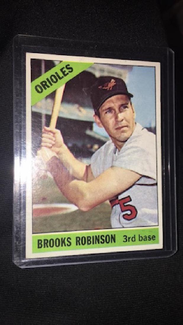 Brooks Robinson 1966 Topps  nice condition (1 of 3)