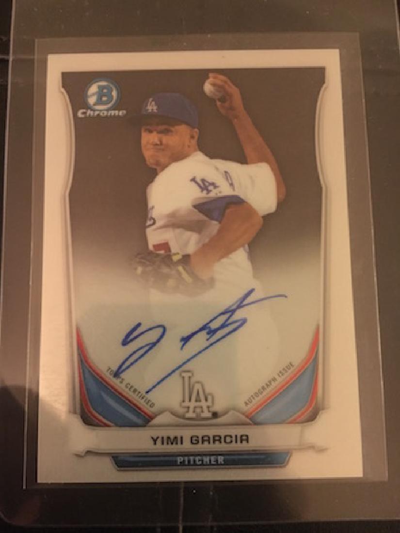 Yimi Garcia Bowman Chrome Autograph card (1 of 2)