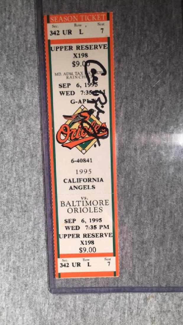 Cal Ripken Jr autograph Ticket Stub nice bold (1 of 2)