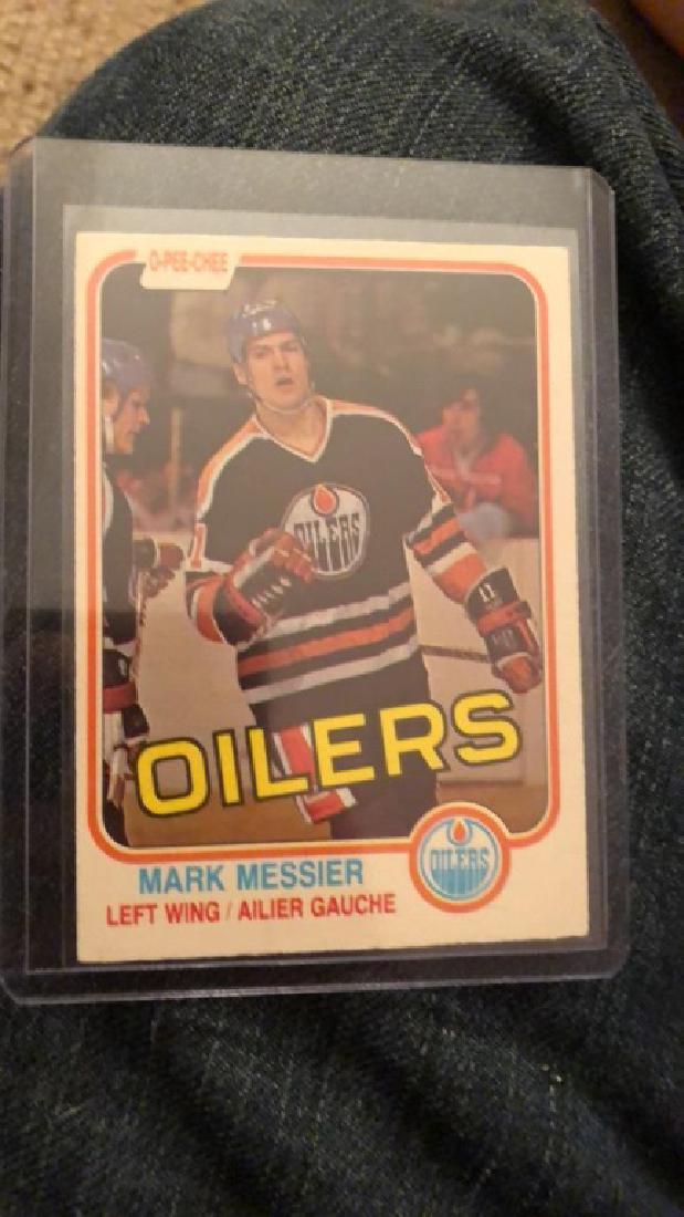Mark Messier 1981-82 O-pee-chee: Mark Messier 1981-82 O-pee-chee