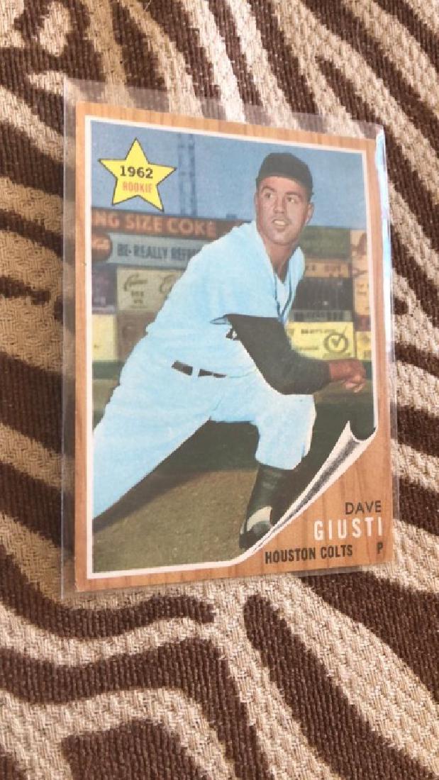 Dave Giusti 1962 Topps high # in Nice Shape (1 of 2)