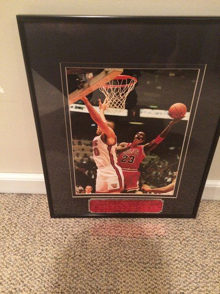 Michael Jordan Framed Large Autograph Picture Very Nice (1 of 3)