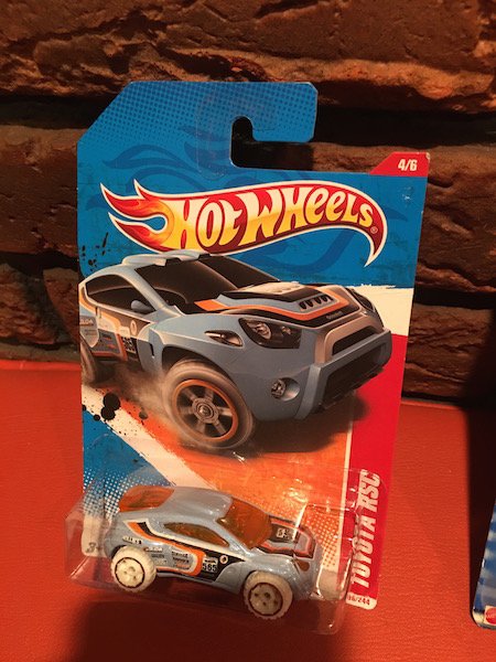 You are bidding on the exact Hot Wheel or Match Box Die: Please Check Close Up Photo for condition of the item you are bidding on. Payment is due in 2 days or order will be cancelled. We will ship within 3 to 4 days after payment is received.