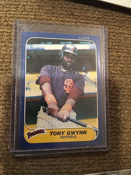 You are bidding on the exact Sports Card or Cards in: Please Check Close Up Photo for condition of the item you are bidding on. Payment is due in 2 days or order will be cancelled. We will ship within 3 to 4 days after payment is received.