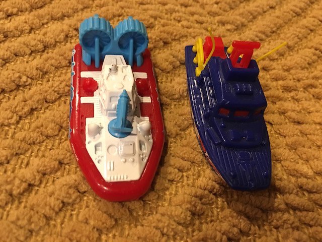 2 Matchbox die cast Boats: 2 Matchbox die cast Boats