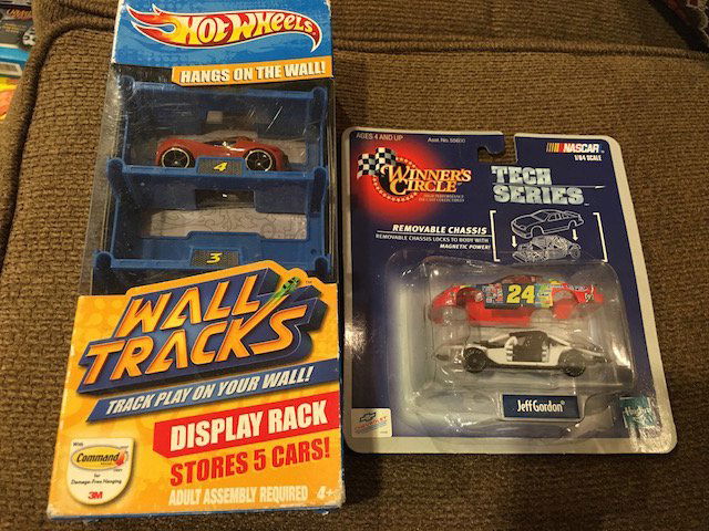 Hot Wheels Wall Tracks Display Rack and Nascar (1 of 2)