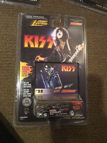 Johnny Lightning Kiss Racing Dreams Car: Johnny Lightning Kiss Racing Dreams Car