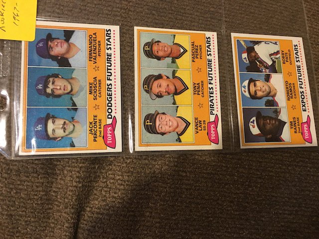 Tim Raines and Fernado Valenzuela RC Lot: Tim Raines and Fernado Valenzuela RC Lot