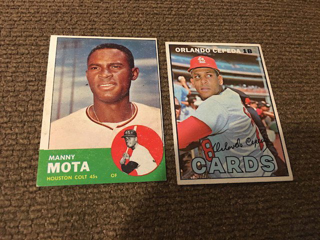 Orlando Cepeda 1967 Topps Card and a 1965 Topps manny (1 of 2)