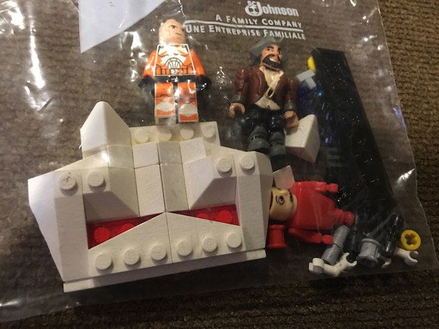 Lego Mini Figure and small lego Lot (1 of 2)