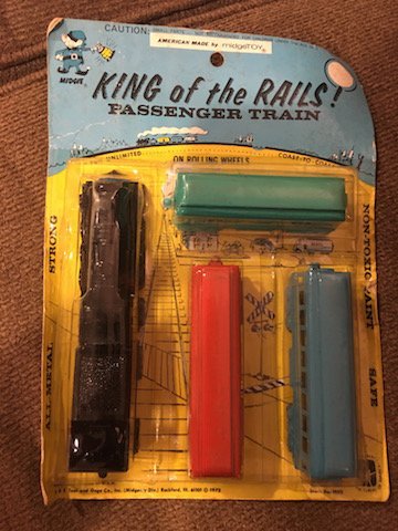 1972 MIDGETOY KING OF THE RAILS PASSENGER TRAIN METAL (1 of 3)