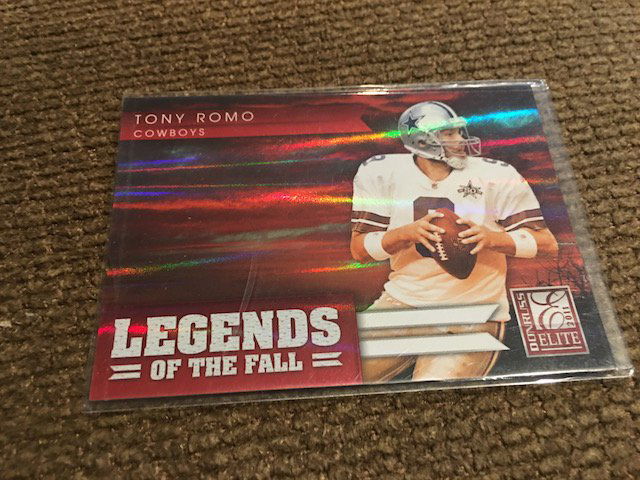 2011 Donruss Elite Tony Romo Legends of the Fall SP (1 of 2)