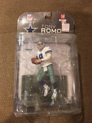 Tony Romo Mcfarlane Figure: Tony Romo Mcfarlane Figure