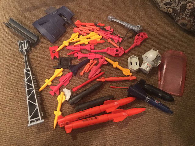 Vintage GI Joe Cobra Vehicle Parts Lot of  Missiles and (1 of 4)