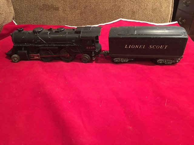 VINTAGE LIONEL O GAUGE 1110 SCOUT 2-4-2 LOCOMOTIVE &: VINTAGE LIONEL O GAUGE 1110 SCOUT 2-4-2 LOCOMOTIVE & TENDER