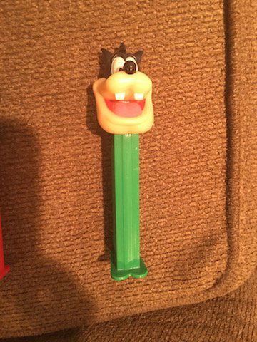 Vintage Pez Dispenser: Vintage Pez Dispenser