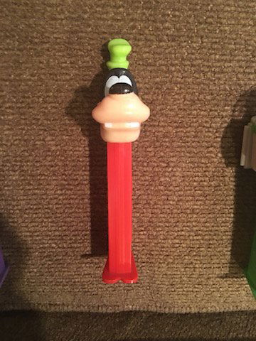 Vintage Pez Dispenser: Vintage Pez Dispenser