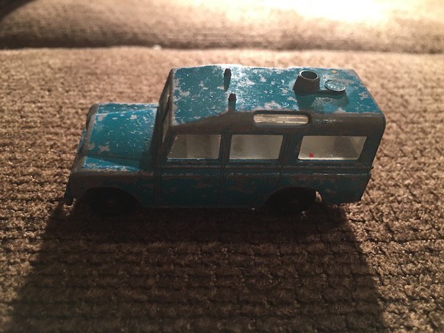 MATCHBOX DIECAST NO.12 LAND ROVER SAFARI CAR TEAL BLUE: MATCHBOX DIECAST NO.12 LAND ROVER SAFARI CAR TEAL BLUE LESNEY ENGLANDÂ
