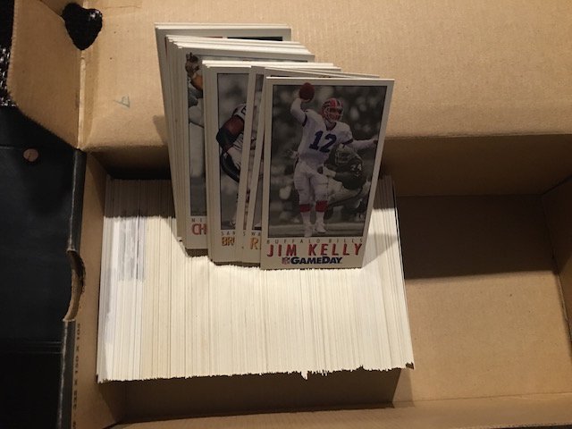 1992 Gameday football card Lot Large lot over 200 Cards (1 of 1)