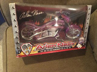 Arlen Ness Motorcycles Iron Legends Scale Die Cast (1 of 3)