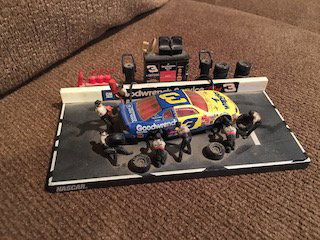 Dale Earnhardt Wrangler #3 Pit Row Hasbro Car (1 of 2)