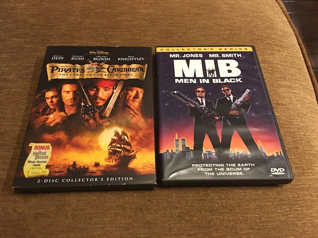 Pirates of the Caribbean and Men in Black DVD Lot: Pirates of the Caribbean and Men in Black DVD Lot