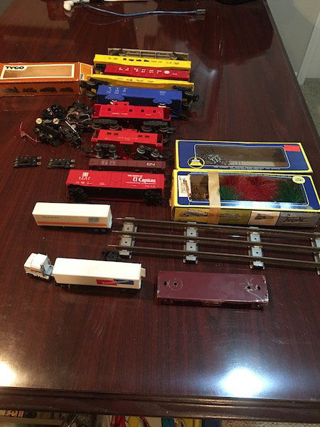 Large Lot of HO and O Scale Trains with Train Motors (1 of 6)