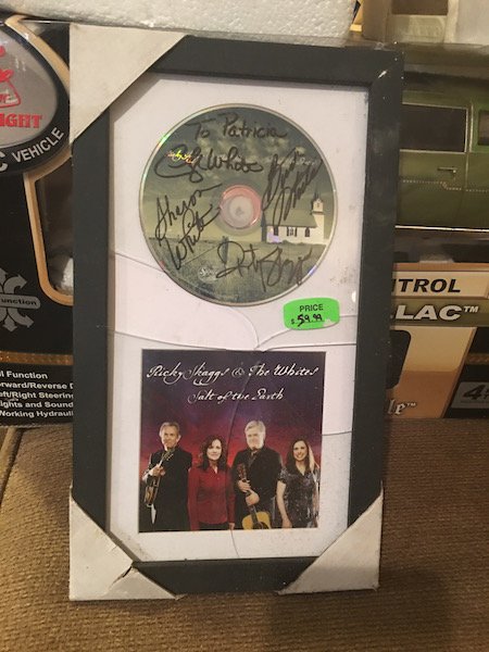 Ricky Skaggs & The Whites Salt of the Earth Autograph: Ricky Skaggs & The Whites Salt of the Earth Autograph CD