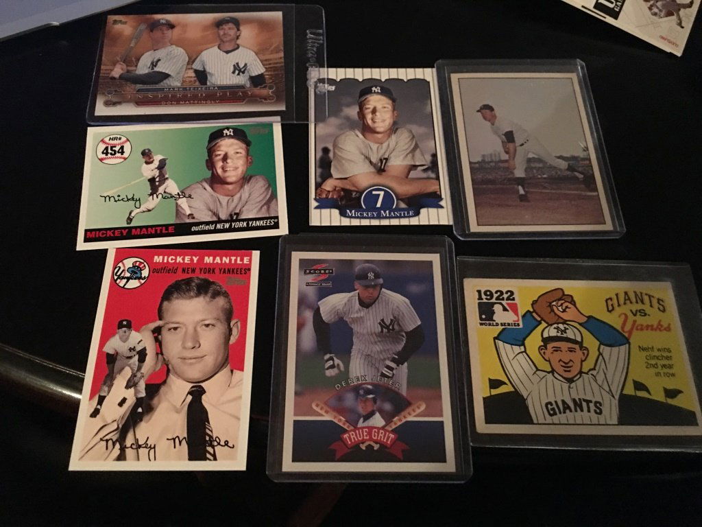 Derek Jeter Mickey Mantle Don Mattingly lot of 5 (1 of 3)