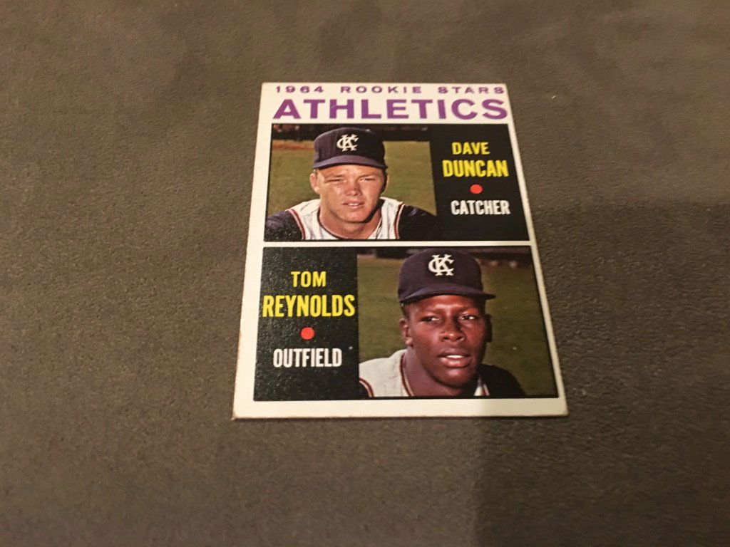 1964 Topps Set Break #528 - Dave Duncan RC (1 of 2)