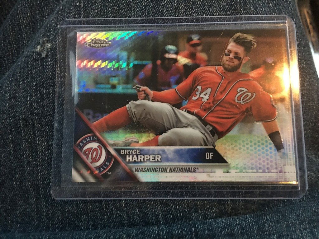 2016 Topps Chrome BRYCE HARPER Prism Refractor Cas (1 of 2)