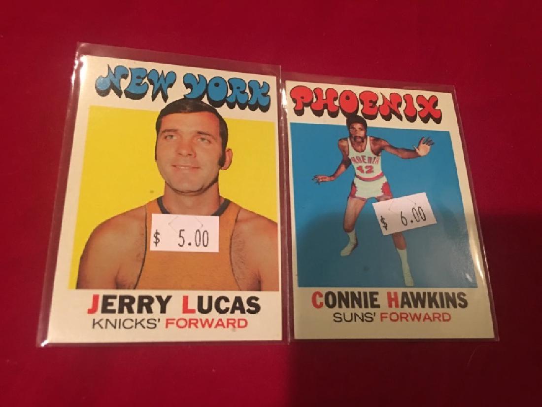 1971-72 Topps Jerry Lucas and Connie Hawkins Lot: 1971-72 Topps Jerry Lucas and Connie Hawkins Lot