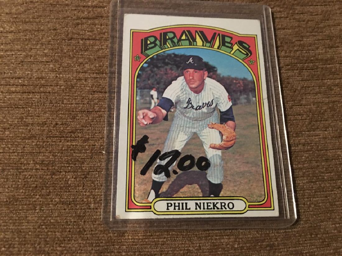 1972 Topps Higher Number Phil Niekro Atlanta Brav0: 1972 Topps Higher Number Phil Niekro Atlanta Braves #620
