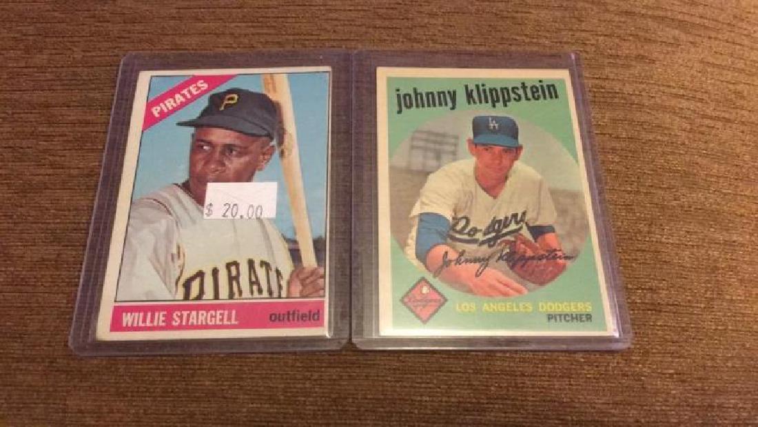 1966 tops Willie Stargell and 1959 topps Johnny (1 of 4)