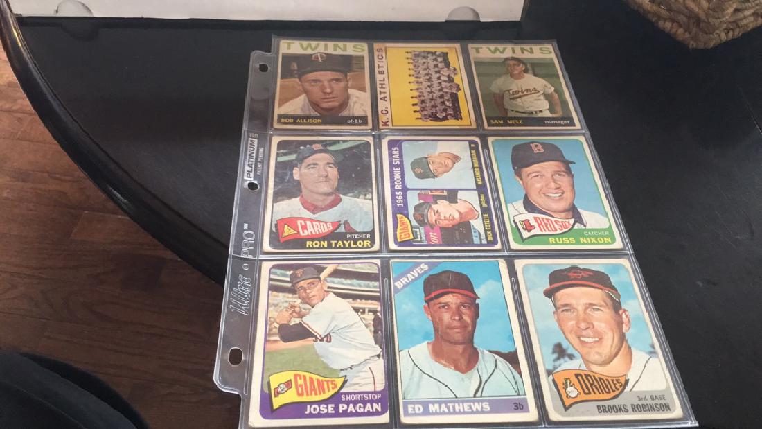 Vintage 1960s baseball card lot Brooks Robinson: Eddie Matthews rookie cards team cards and more