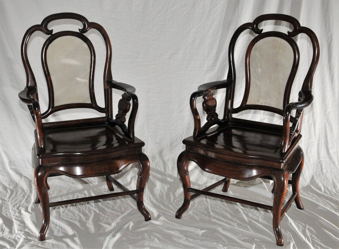 Pair of Arm chairs. China. 19th century. Hung Mu. (1 of 10)