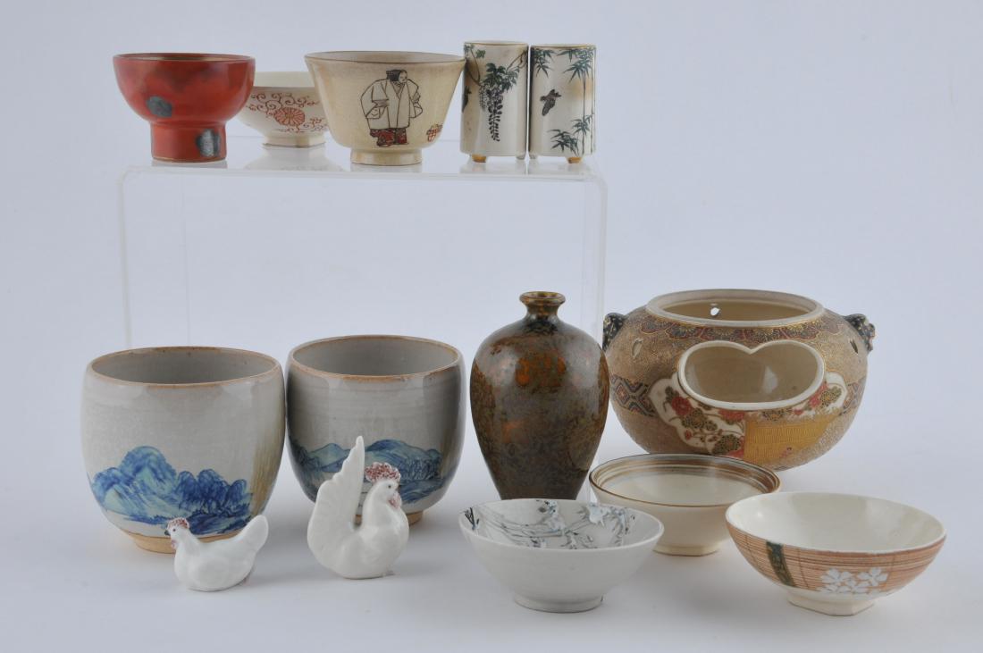 Lot of thirteen Japanese ceramics. Meiji period. (1 of 8)