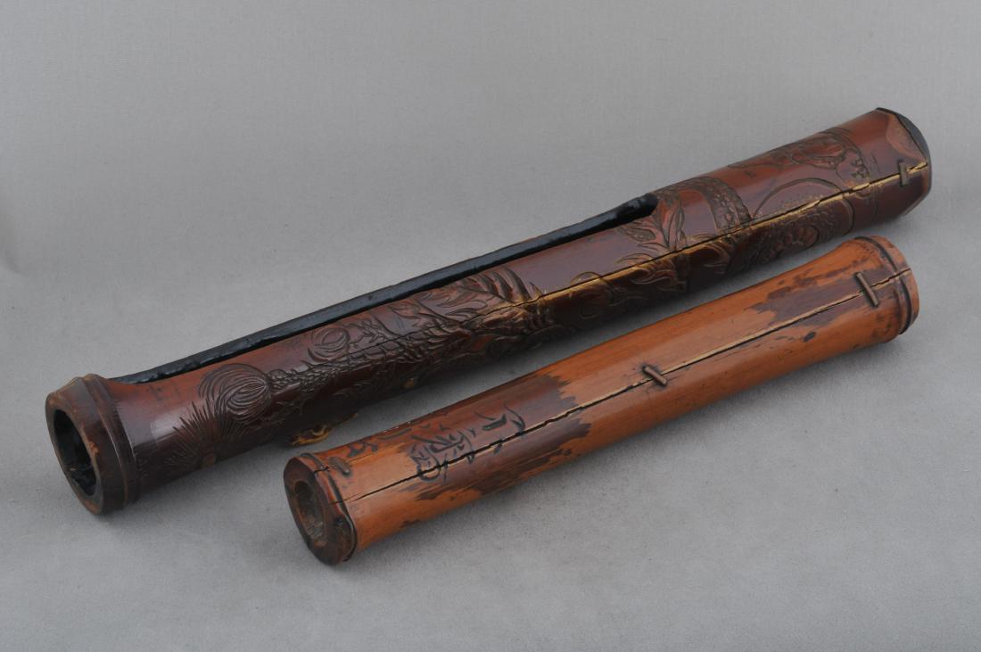 Lot of two pipe cases. Japan. 19th century. One carved (1 of 7)