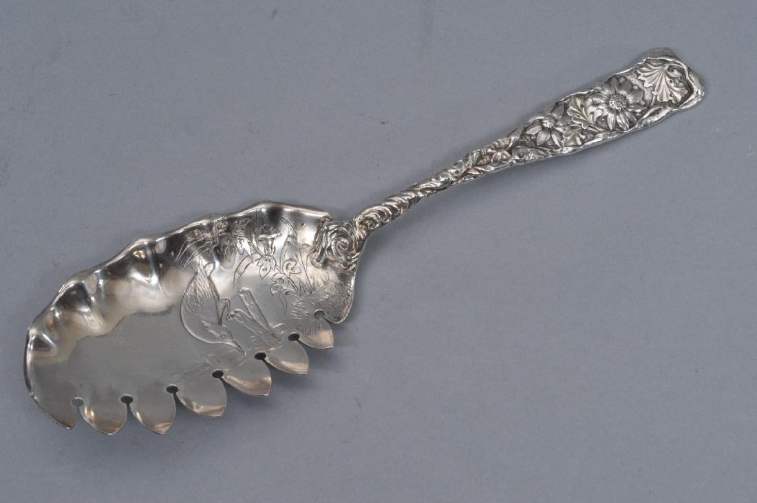 Gorham sterling silver "Hizen" pattern macaroni server. (1 of 6)