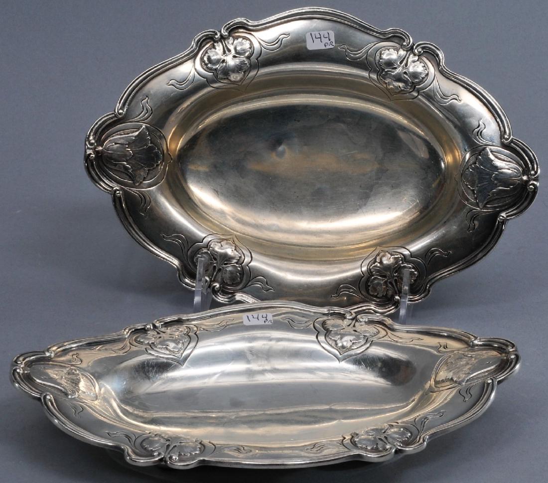 Pair of Gorham sterling silver scalloped edge footed (1 of 5)