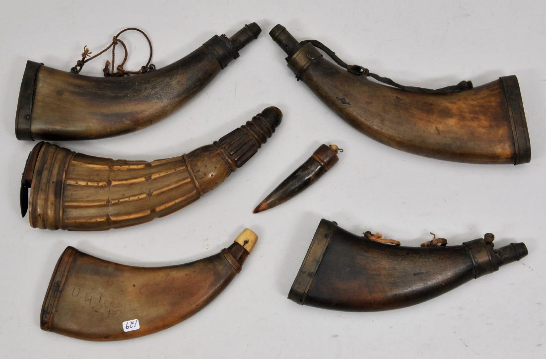 Lot of 6 antique horns measuring 9" to 3-1/2" in: Lot of 6 antique horns measuring 9" to 3-1/2" in length. Five are flat style, one dated "1747" and three have powder measures built into the spout, one has a broken patch box built into the butt plug.