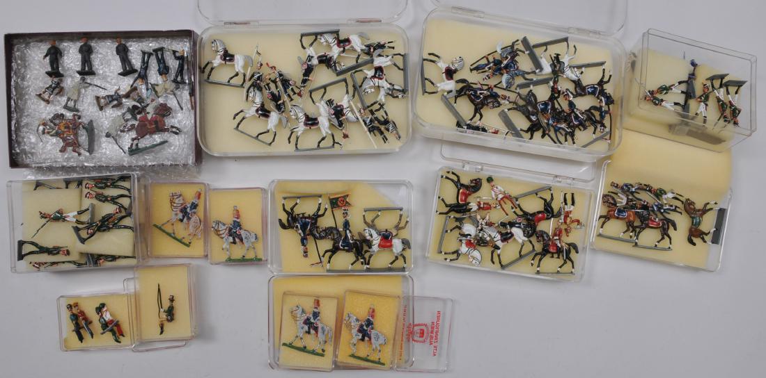 Lot of Austrian semi round lead soldiers in original: Lot of Austrian semi round lead soldiers in original boxes. AITE ZINNFIGUREN AUS WEIN. Plus a small box of flats.