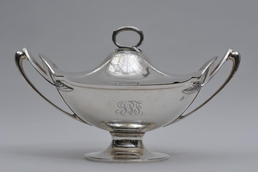 Gorham Coin Silver very large two handle covered (1 of 13)