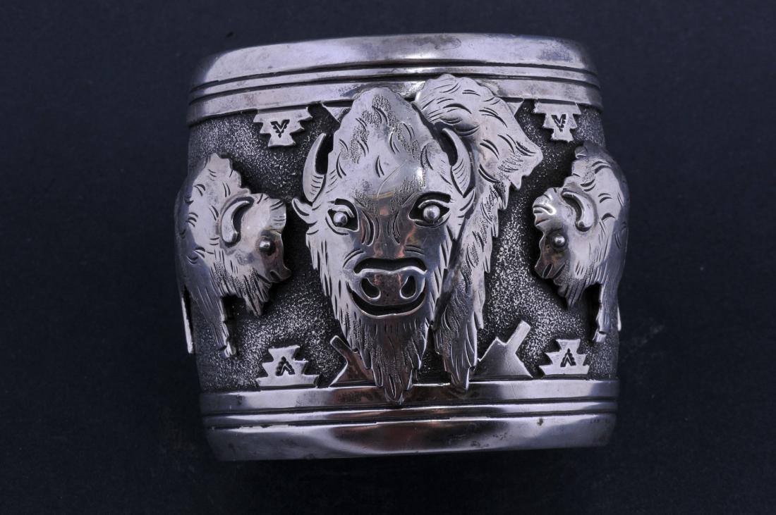 Contemporary Thomas Singer men's silver oversize large (1 of 7)