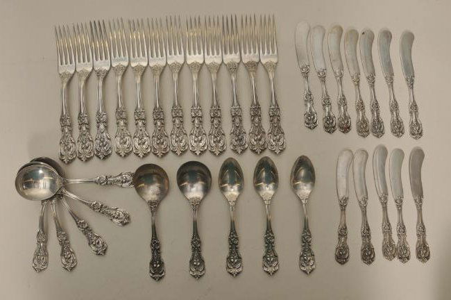 Thirty four piece Reed and Barton "Francis I" Sterling (1 of 8)