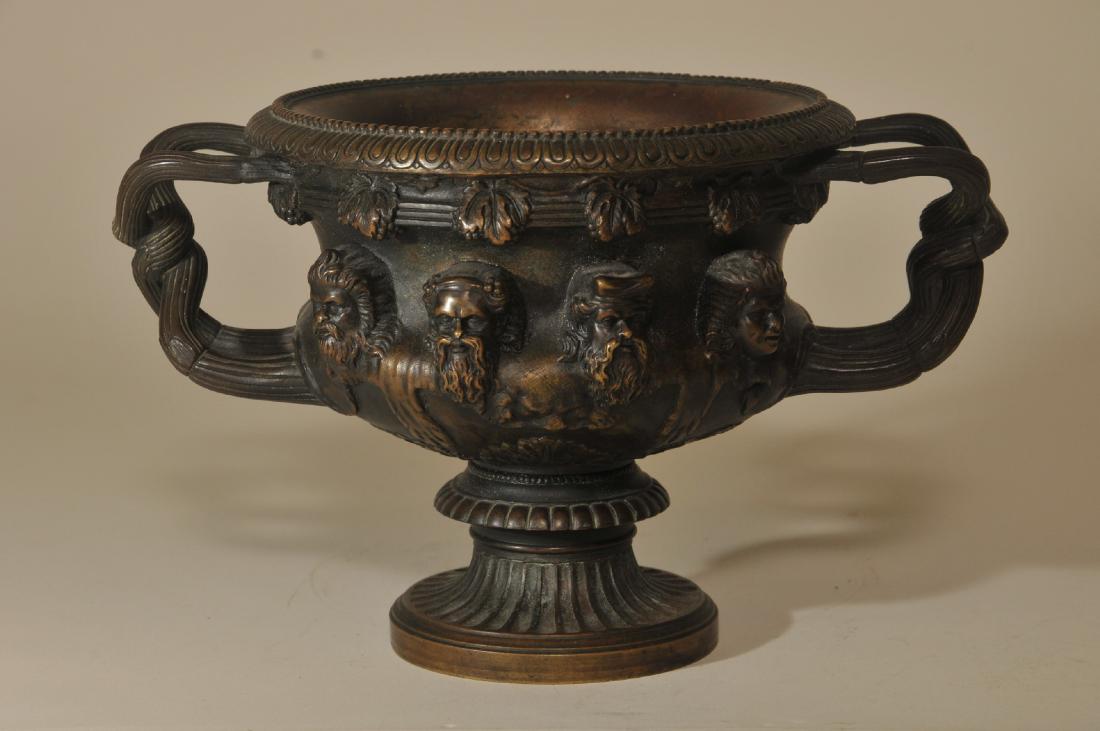 19th century Italian Grand Tour bronze two handle urn (1 of 8)