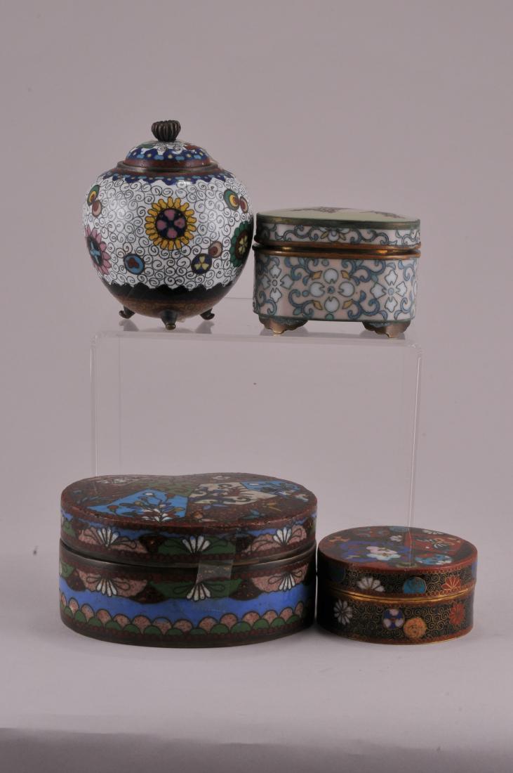 Four Japanese small covered boxes. Largest- 3-3/4" (1 of 6)