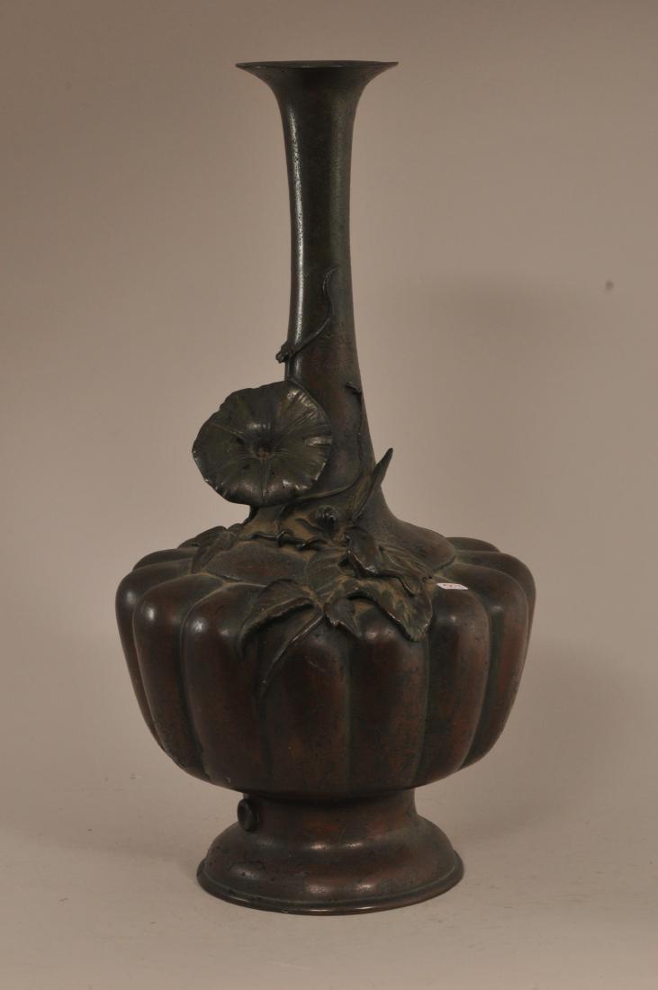 Bronze vase.  Japan. Meiji period. (1868-1912). Melon (1 of 7)