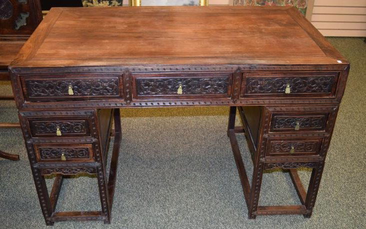 Pedestal desk. China. 19th century. Rosewood. Seven (1 of 9)